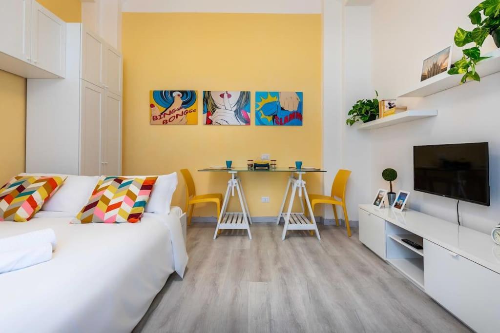 Relax In A Typical Courtyard - Navigli